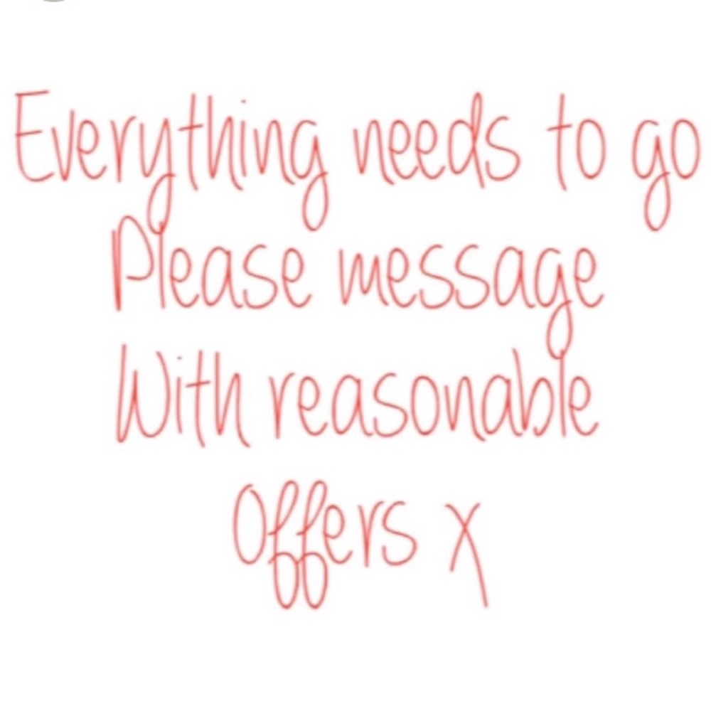 Ignore the Price & Send An Offer ✨ ACCEPTING ALL REASONABLE OFFERS!!! ✨